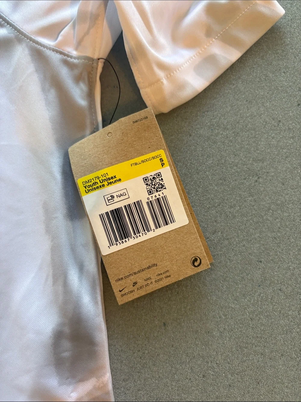 Sale today Nike RB Leipzig jersey size small youth brand new with tags